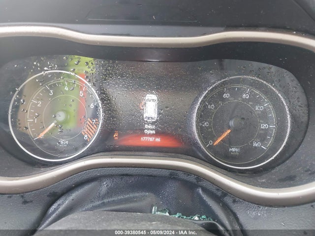 Jeep Cherokee Limited 2015 1C4PJMDS7FW571344 Image 7