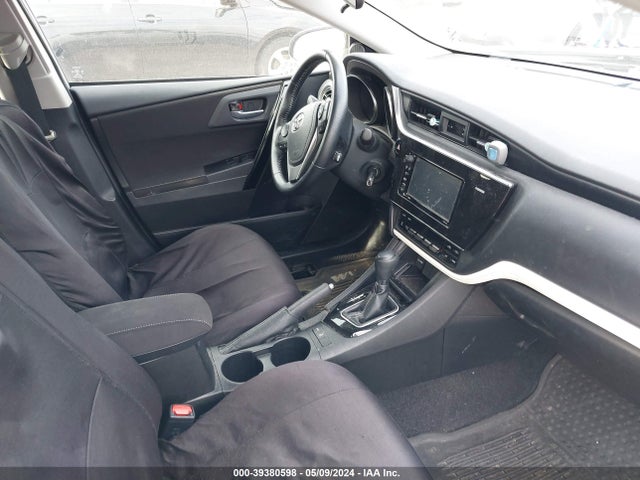 Toyota COROLLA IM 2018 JTNKARJE4JJ557229 Image 5