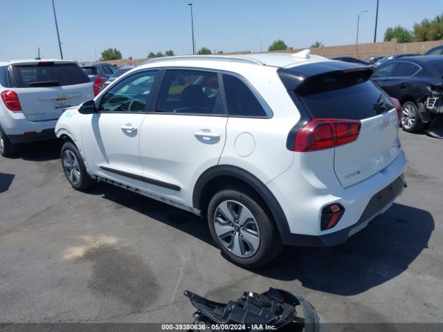 KNDCB3LC7N5515022 KIA NIRO LX