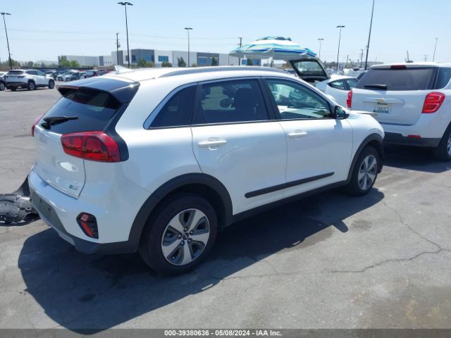 KNDCB3LC7N5515022 KIA NIRO LX