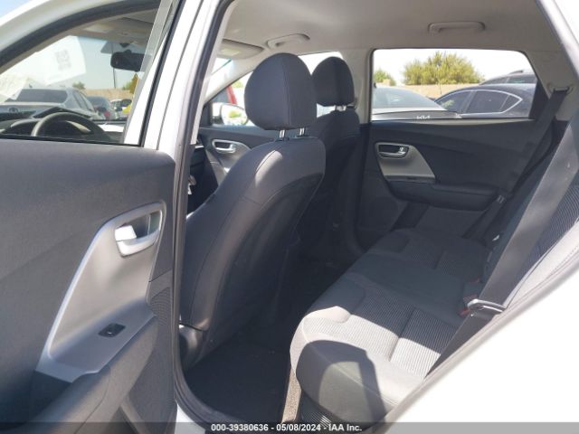 KNDCB3LC7N5515022 KIA NIRO LX