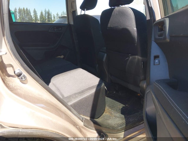 Subaru Forester 2.5i Premium 2015 JF2SJADC6FH527570 Image 8