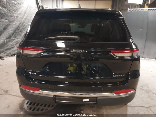 1C4RJHAG8PC528943 Jeep Grand Cherokee Laredo 4x4