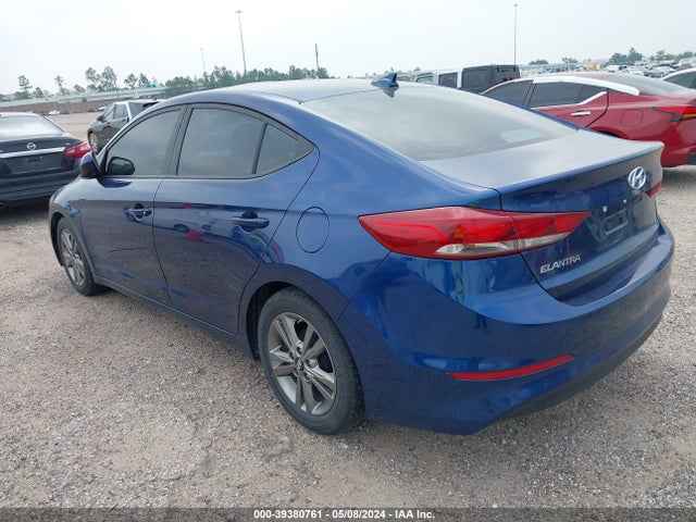 Hyundai ELANTRA SE 2017 5NPD84LF3HH083889 Image 3