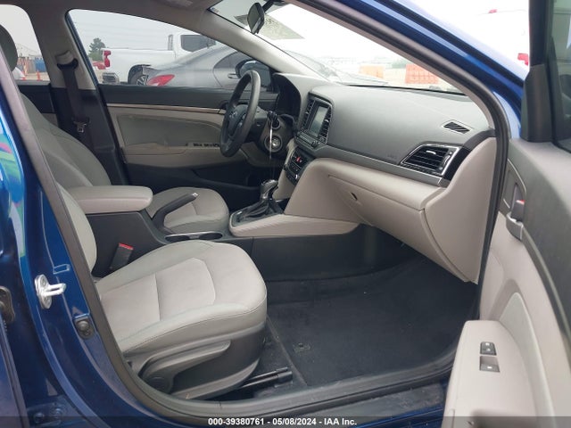 Hyundai ELANTRA SE 2017 5NPD84LF3HH083889 Image 5