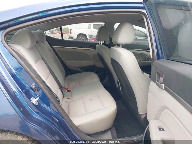 Hyundai ELANTRA SE 2017 5NPD84LF3HH083889 Image 8