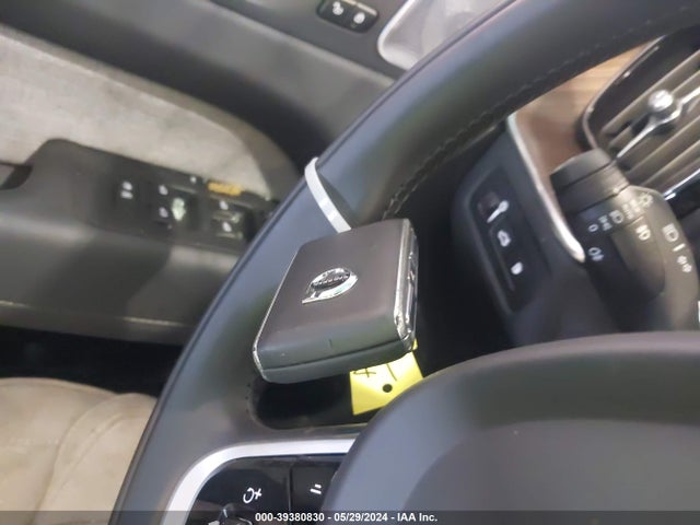 YV4BR0DL3M1784478 Volvo Xc60 Recharge Plug-in Hybrid T8 Inscription