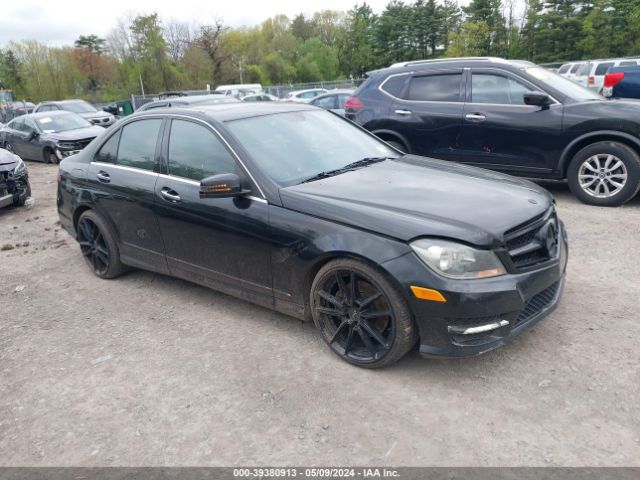 Auction sale of the 2013 Mercedes-benz C 300 Luxury 4matic/sport 4matic, vin: WDDGF8AB1DR252830, lot number: 39380913