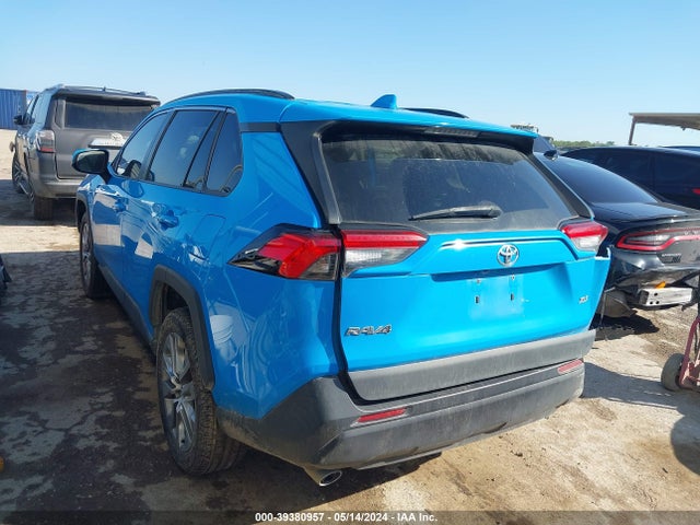 Toyota Rav4 Xle Premium 2021 2T3C1RFV3MW114903 Image 3
