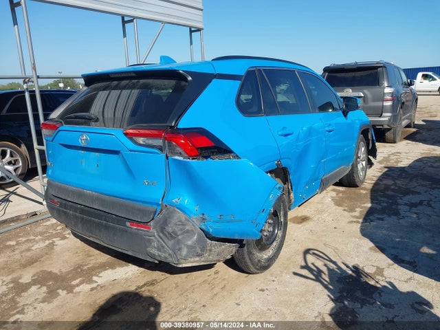 Toyota Rav4 Xle Premium 2021 2T3C1RFV3MW114903 Image 4