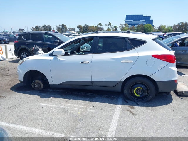 Hyundai TUCSON SE 2015 KM8JU3AG2FU055603 Image 14