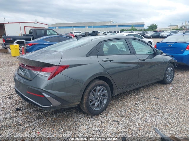 Hyundai ELANTRA SEL 2024 KMHLM4DG4RU677747 Image 4