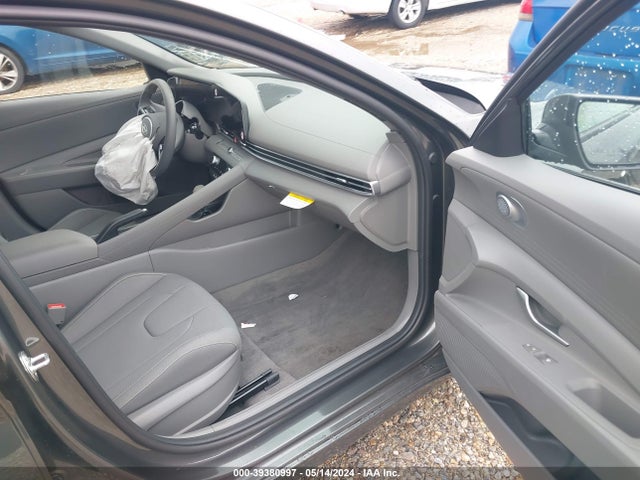 Hyundai ELANTRA SEL 2024 KMHLM4DG4RU677747 Image 5