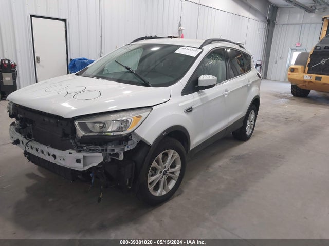 Ford ESCAPE SE 2018 1FMCU9GDXJUB25723 Image 2