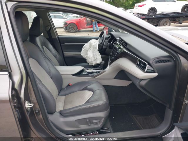 4T1F31AK9LU528216 Toyota Camry Xle Hybrid