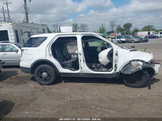 1FM5K8AR8JGC74966 Ford Police Interceptor Utility