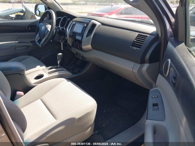 Toyota Tacoma Base V6 2015 5TFLU4EN3FX147619 Image 5