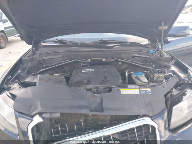 WA1CFAFP4EA058369 Audi Q5 2.0t Premium
