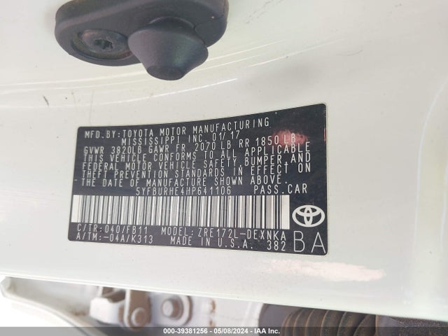 Toyota COROLLA LE 2017 5YFBURHE4HP641106 Image 9
