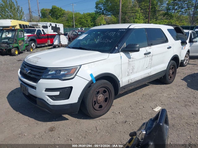 Ford Utility Police Interceptor 2016 1FM5K8AR4GGC42377 Image 2