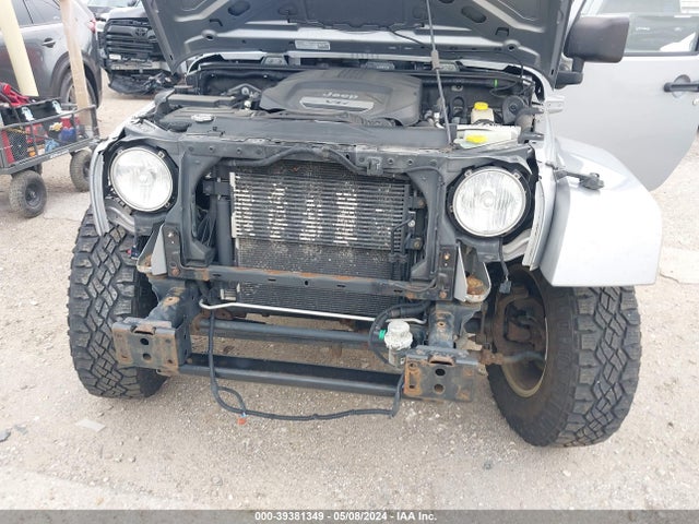1C4BJWDG5EL202502 Jeep Wrangler Unlimited Freedom Edition