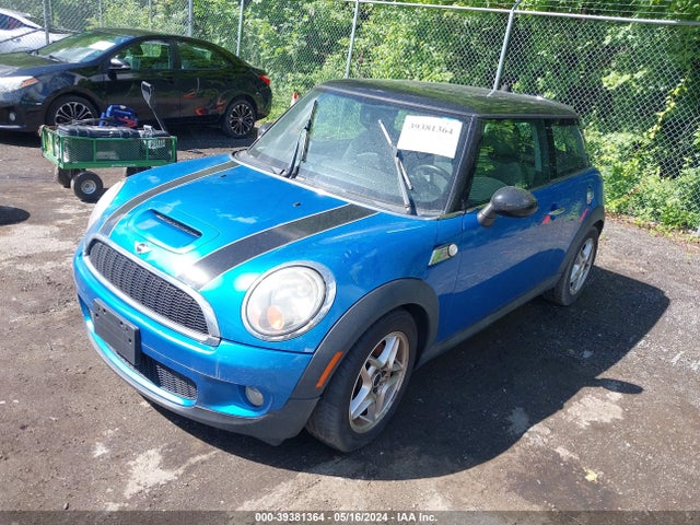 2010 MINI COOPER S WMWMF7C54ATZ72892 Photo 5