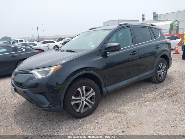 Toyota RAV4 LE 2017 2T3ZFREV6HW325404 Image 2