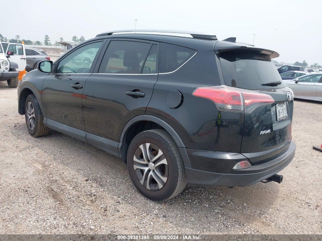 Toyota RAV4 LE 2017 2T3ZFREV6HW325404 Image 3