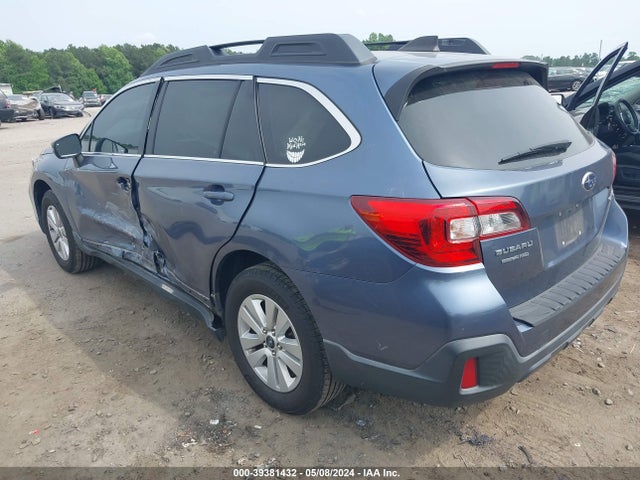 Subaru Outback 2.5i Premium 2018 4S4BSAHC3J3247743 Image 3