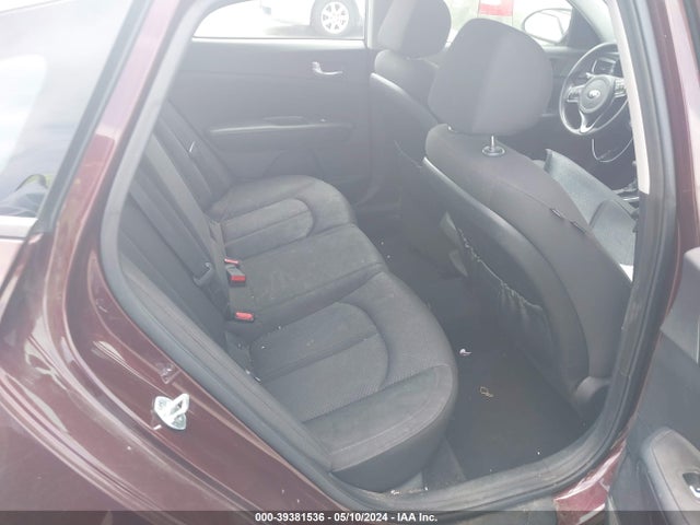 KIA Optima Lx 2016 5XXGT4L31GG061305 Image 8