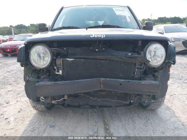 1C4NJRBB4FD176993 Jeep Patriot Sport