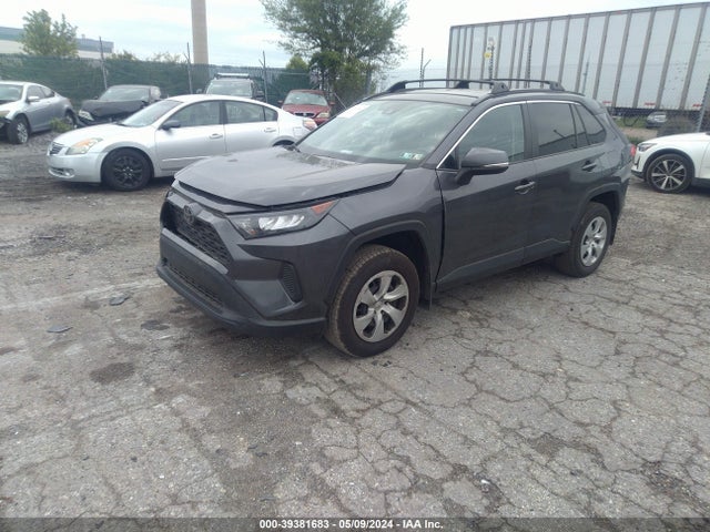 Toyota RAV4 LE 2020 2T3K1RFV7LW099476 Image 2