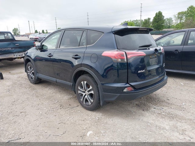 Toyota RAV4 LE 2017 JTMBFREV3HJ713304 Image 3