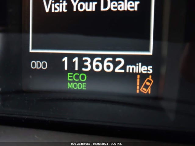 Toyota RAV4 LE 2017 JTMBFREV3HJ713304 Image 7