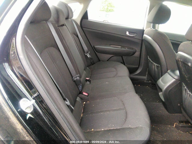 KIA Optima Lx 2017 5XXGT4L36HG162034 Image 8