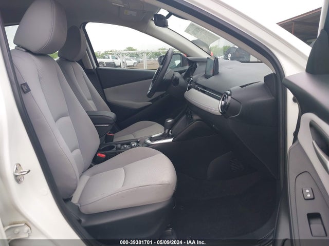 Toyota YARIS LE 2020 3MYDLBJV4LY700386 Image 5