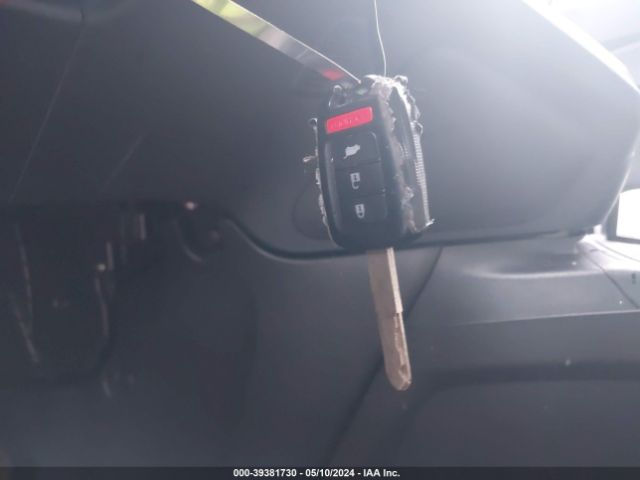 2HKRM4H43GH651100 Honda CR-V SE
