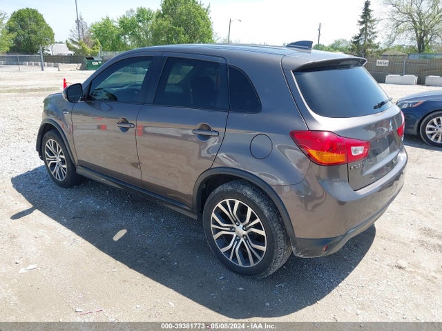 2017 MITSUBISHI OUTLANDER SPORT JA4AP3AU4HZ003942 Photo 2