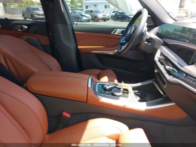 5UX23EU00R9T05643 BMW X5 Xdrive40i