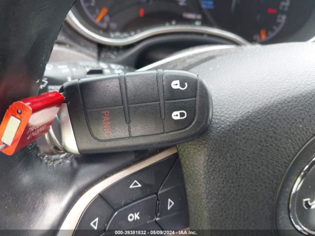 1C4RJFAG9GC471026 Jeep Grand Cherokee Laredo