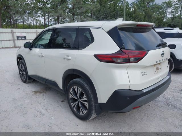 JN8AT3BA5MW003776 Nissan Rogue Sv Fwd