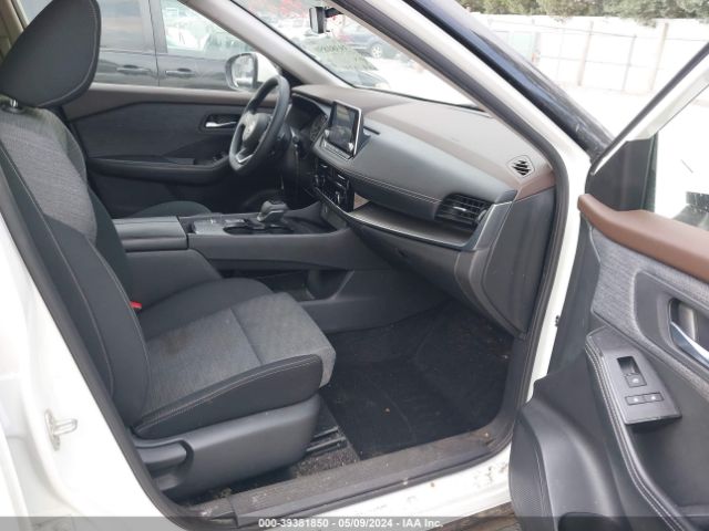 JN8AT3BA5MW003776 Nissan Rogue Sv Fwd