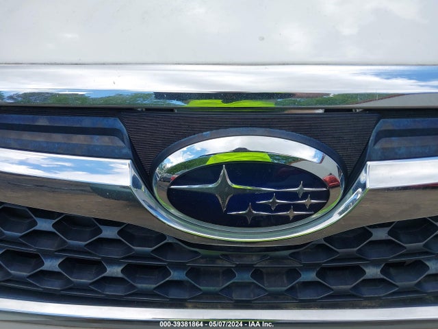 Subaru Forester 2.5i Premium 2016 JF2SJADC1GH524920 Image 6