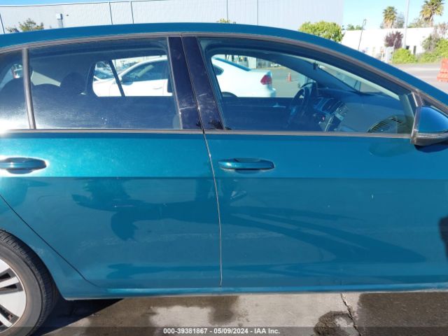 WVWKR7AU7HW953936 Volkswagen E-golf Se