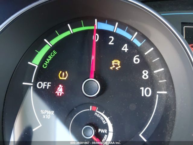 WVWKR7AU7HW953936 Volkswagen E-golf Se