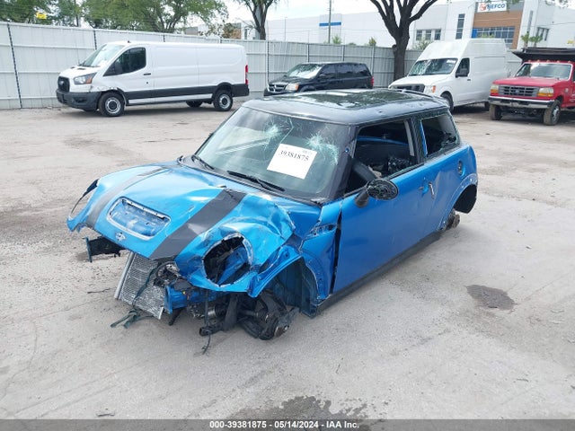 2007 MINI COOPER S WMWMF73507TT81208 Photo 1