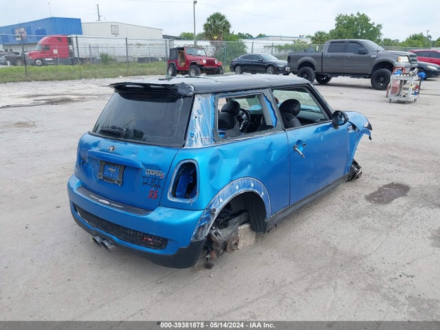 2007 MINI COOPER S WMWMF73507TT81208 Photo 3