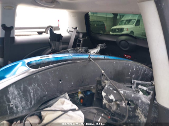 2007 MINI COOPER S WMWMF73507TT81208 Photo 7