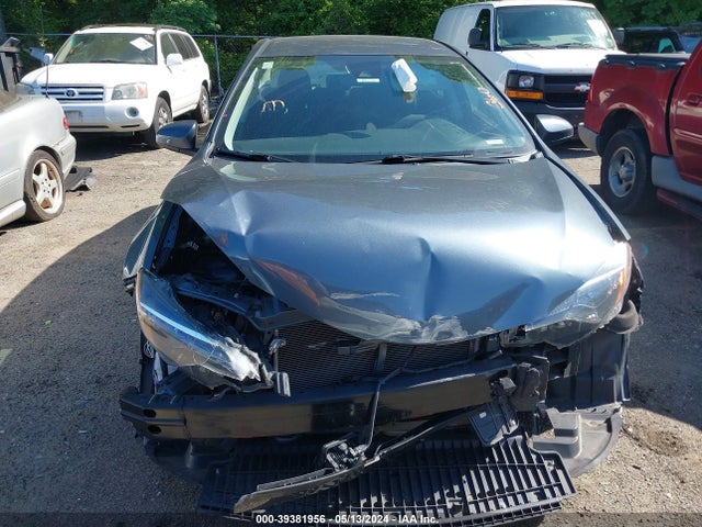 Toyota COROLLA LE 2018 2T1BURHE0JC991774 Image 12