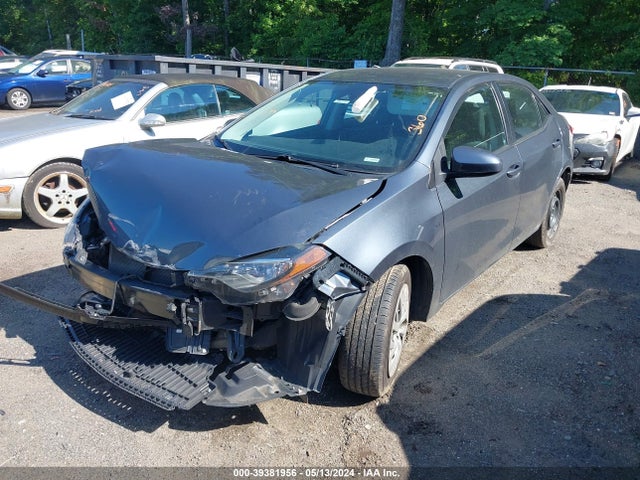 Toyota COROLLA LE 2018 2T1BURHE0JC991774 Image 2